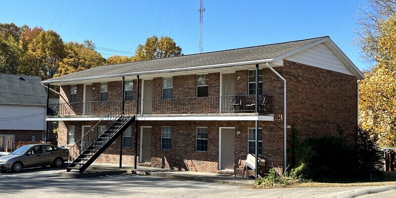 Maple Pointe Apartments - Maple Pointe Apartments Unit 892-D