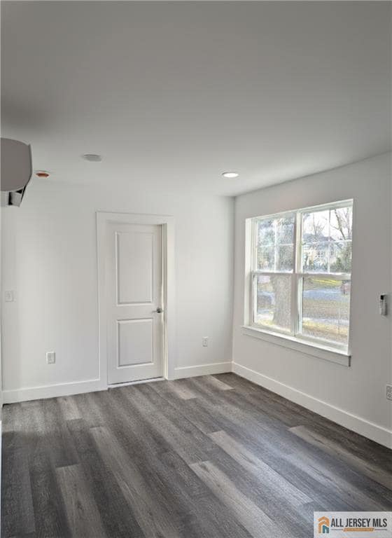 Photo - 1790 W 4th St Unidad 2