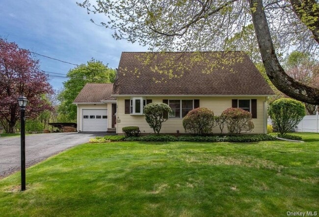 Building Photo - 34 Apple Tree Dr