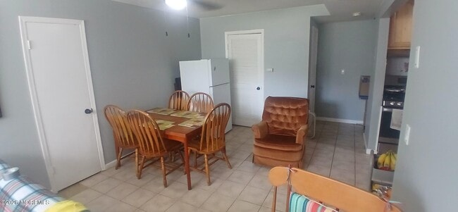 Photo - 124 College Dr Unit 124