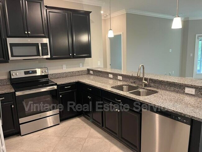 Photo - 1712 Roseville St