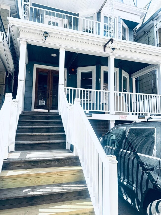 Photo - 63 Van Reypen St Unit 1