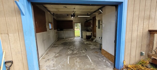 Photo - 51075 Kalgin Dr