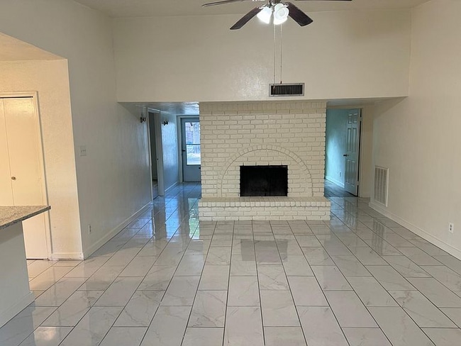 Photo - 3410 Meadow Oaks Dr