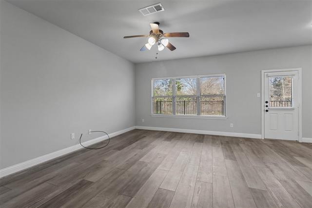 Photo - 708 Amber Dr