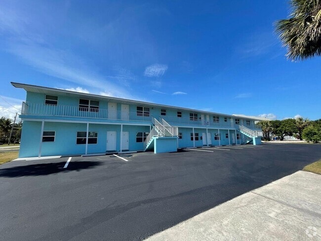 Building Photo - 661 Hernando St Rental