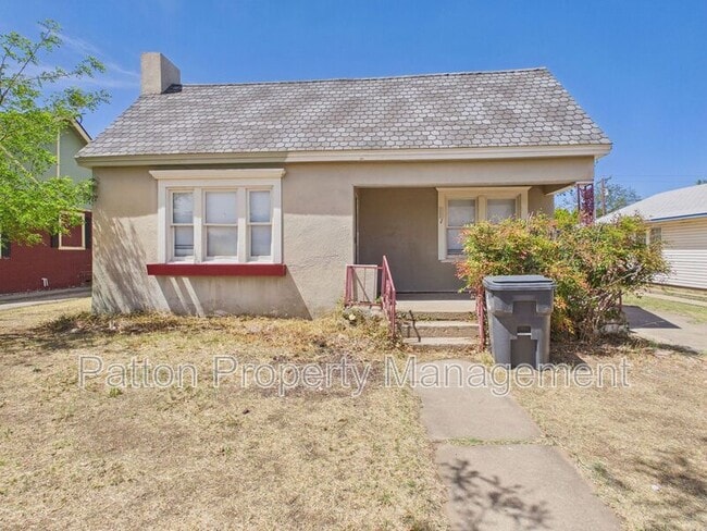Photo - 701 Sunset Terrace