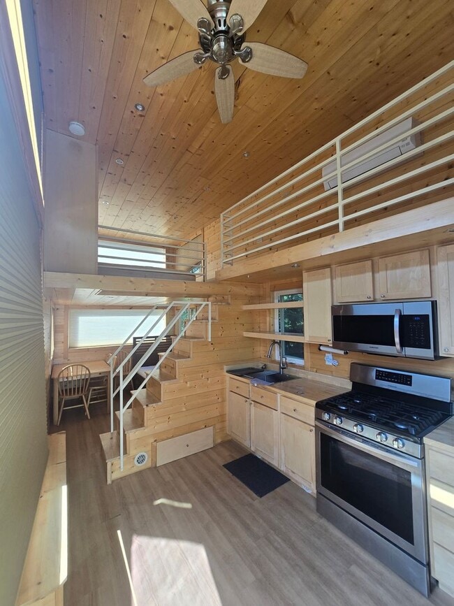Photo - Modern Tiny Home!!