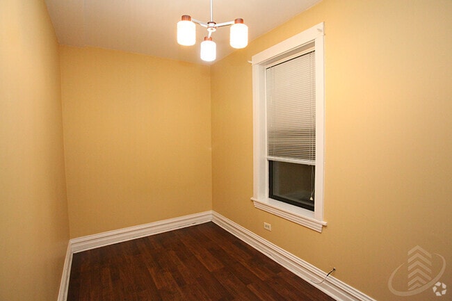 Building Photo - 1324 N Bosworth Ave Rental