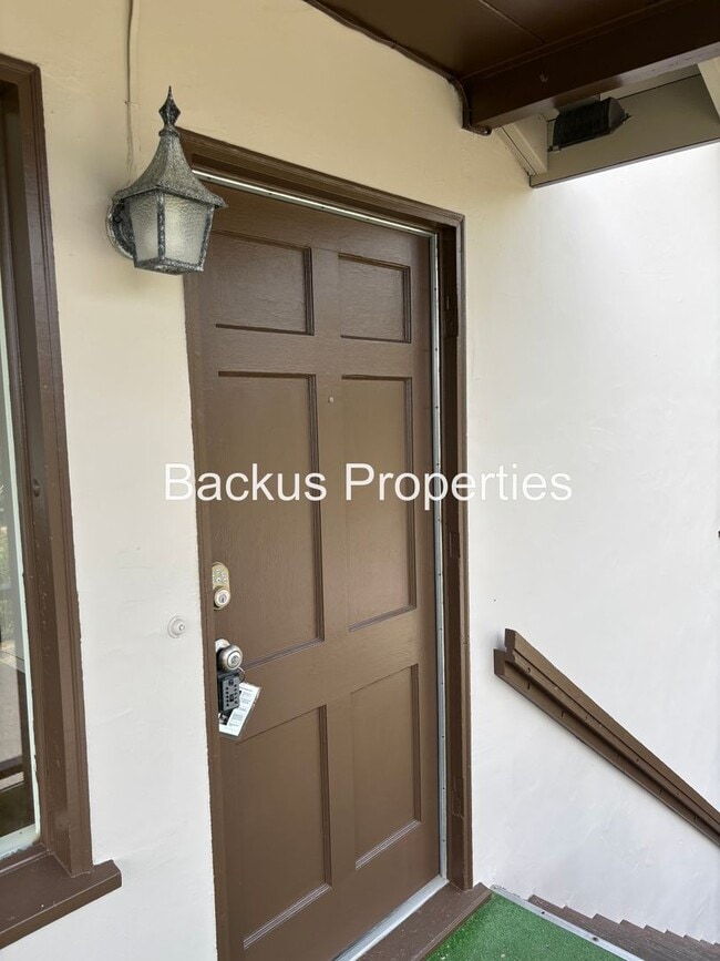 Photo - Wonderful two-bedroom home in established neighborhood