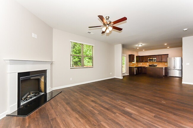 Photo - 1335 Elmstead Pl