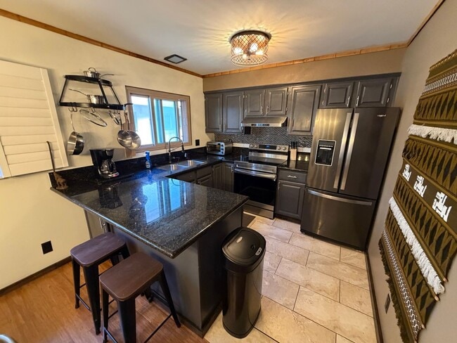 Photo - Fully Furnished Condo in the Heart of San Diego | 2 Parking Spaces, In-Unit Laundry, & Luxury Ame... Unidad #98