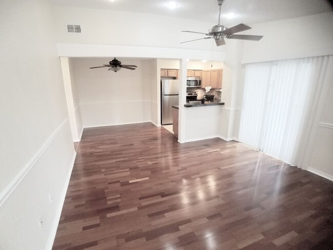 Photo - Beautiful 1/1 Wood Floors Condo for Rent i... Unit 6