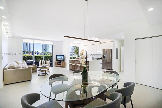 Photo - 19101 Mystic Pointe Dr Unit 111