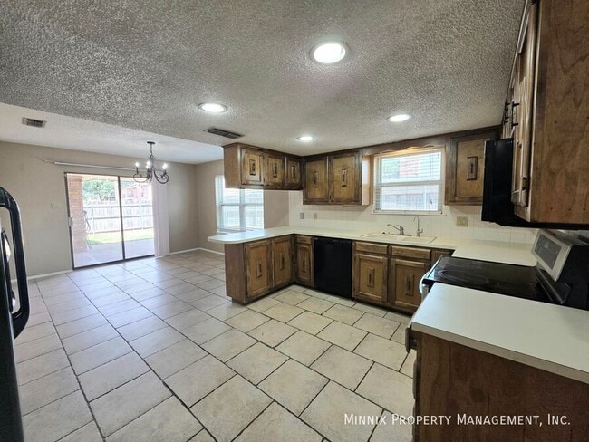 Photo - 4800 Dentcrest Dr