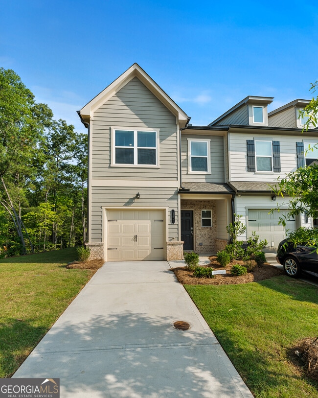 Photo - 160 Hazel Dr Townhome