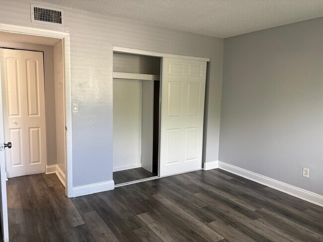 Photo - 1700 NW 58th Terrace Unit 2W