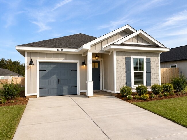 Building Photo - 13634 Logan Pl