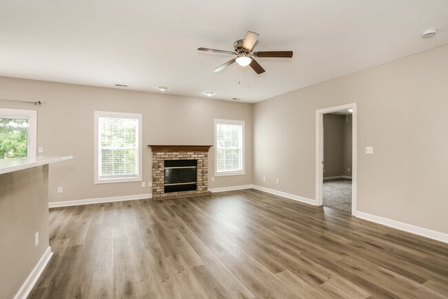 Photo - 6460 Dusty Laurel Dr