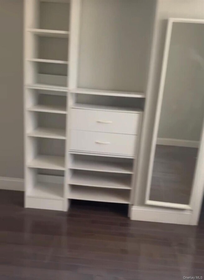 Photo - 9 Minetta Pl