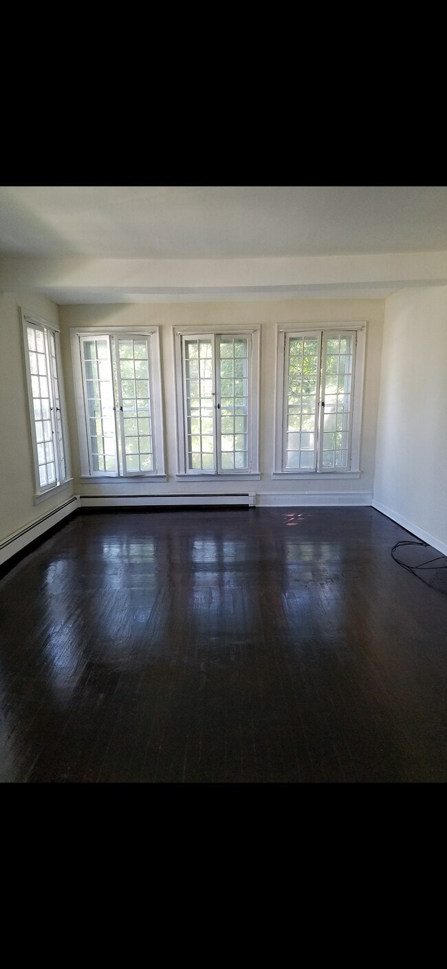 Photo - 2 Maple St Unit B