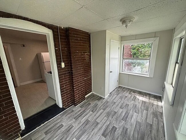 4127 Minnesota Ave Unidad 4127 Minnesota Ave - 2F