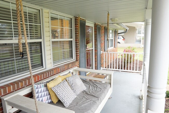 Photo - Pool Home in FWB!