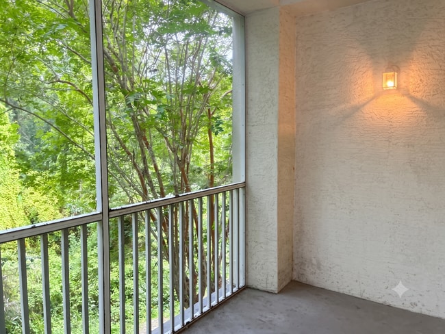 Photo - 12837 Madison Pointe Cir