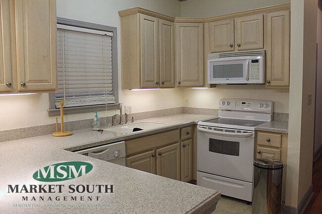 Photo - 33 E 310 Unit 33 E 310