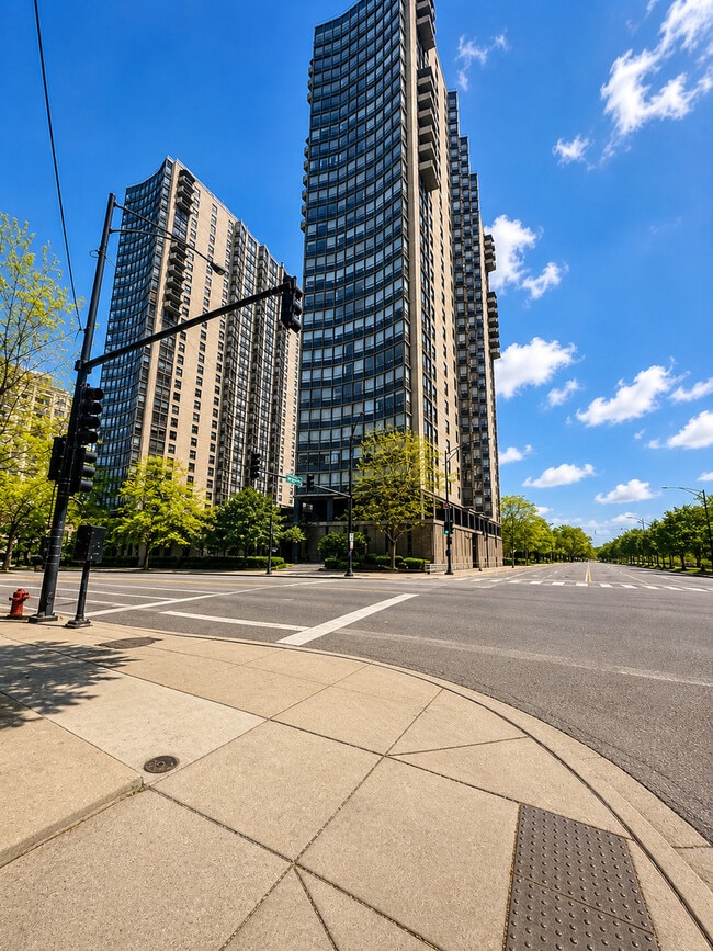 Photo - 5701 N Sheridan Rd Unit 29T