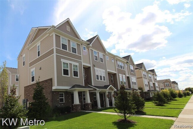 Photo - 3546 Rochester Rd