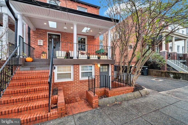 Building Photo - 3513 T St NW Rental