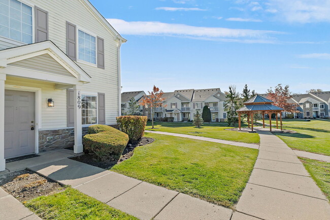 Photo - 1809 Silverstone Dr Unit 1809