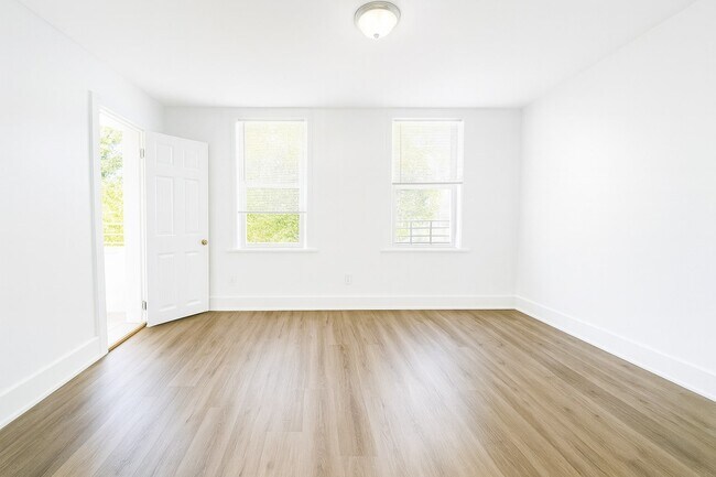 DORMITORIO PRINCIPAL - 21 Tillinghast St Unidad 2