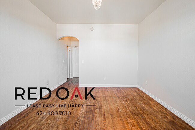 Photo - 2731 Beverly Blvd Unit 411