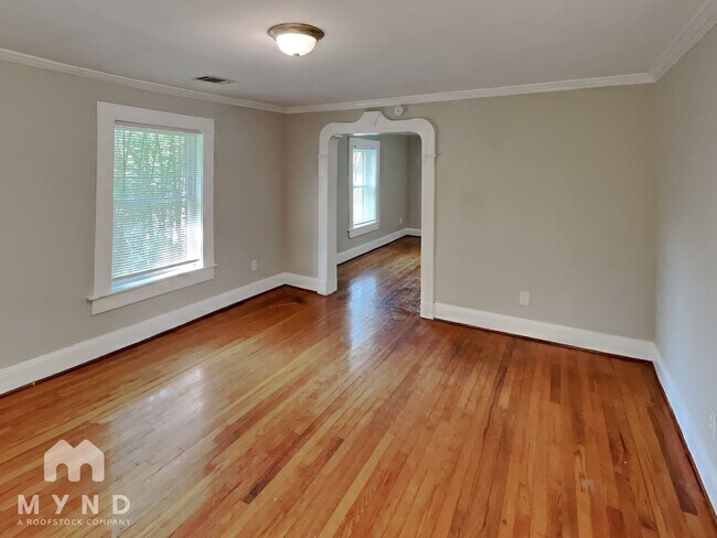 Photo - 1337 S Hairston Rd