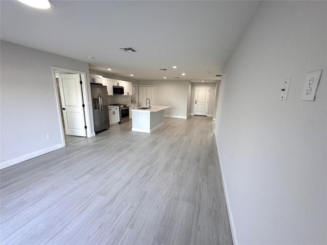 Photo - 4100 Mendoza Ave