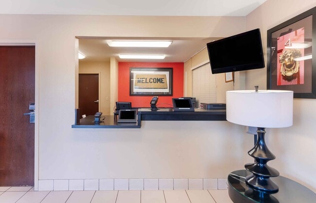 Photo - Furnished Studio-Fresno - North