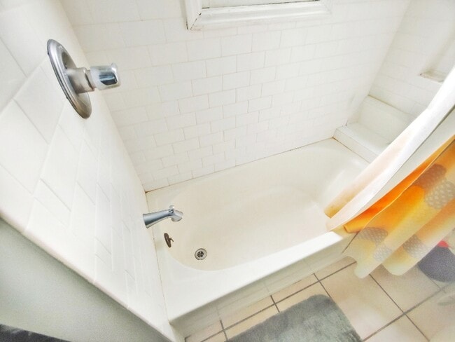 Photo - 201 Spring St