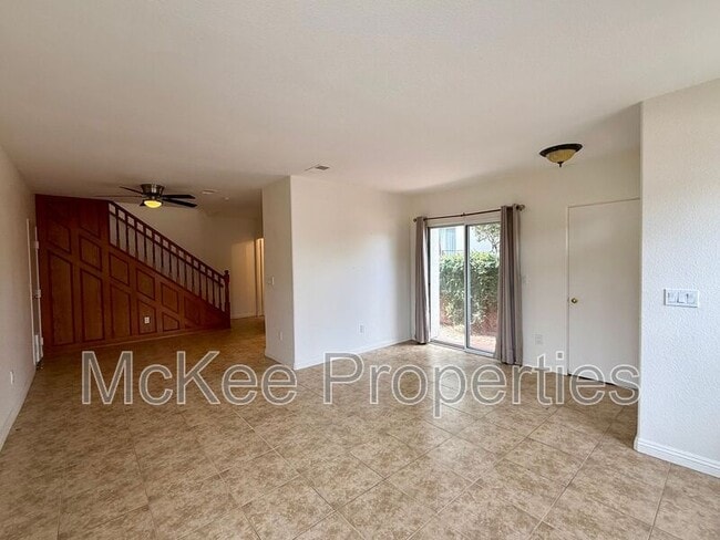 Photo - 4734 E Mountain View Dr Unit 1
