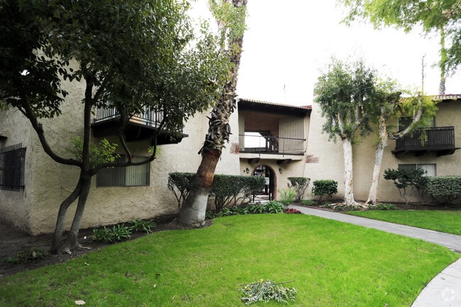 Glencrest Apartments