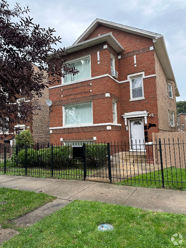 Building Photo - 8841 S Muskegon Ave Unit BSMT Rental