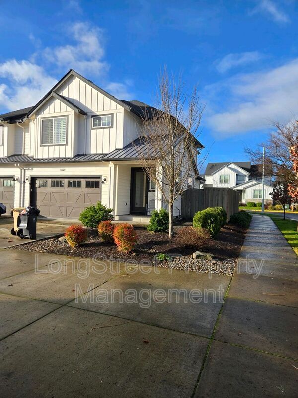 Photo - 1947 SW Stanford St