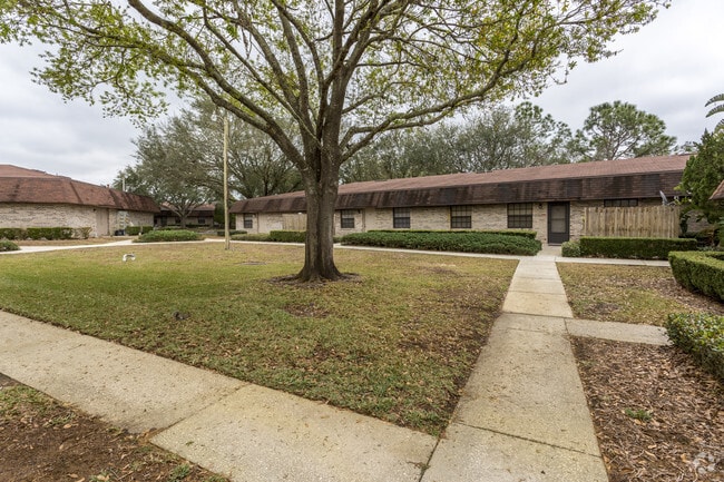 Photo - LeMans Sebring