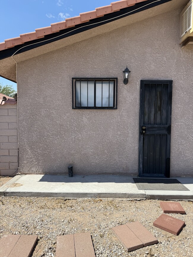 Photo - 6360 Darby Ave Unit Guest House - Casita