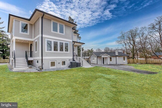 Photo - 9300 Riggs Rd