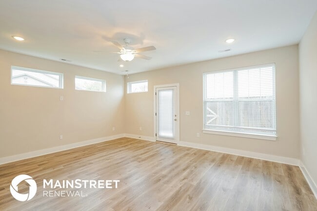 Photo - 146 Noble Pk Cir