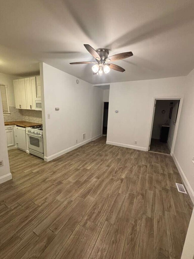 412 White Horse Pike Unidad A