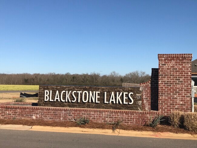 Photo - 24583 Loring Cir