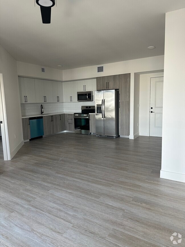 Building Photo - 10461 SW 183rd St Unit B3 Rental